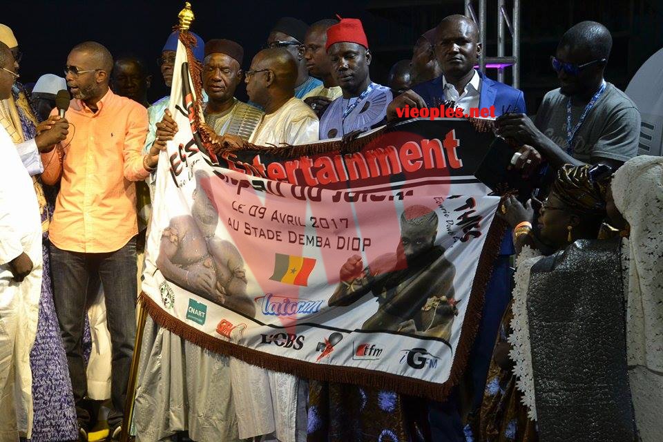 17842165_349493075446762_1988089552_n