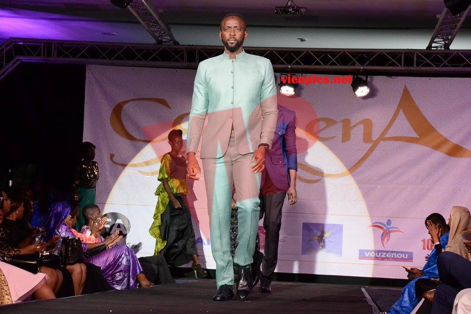 18361178_362637067465696_452210557_n