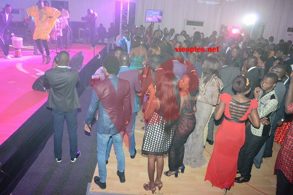 18336991_363088680753868_1993266179_n