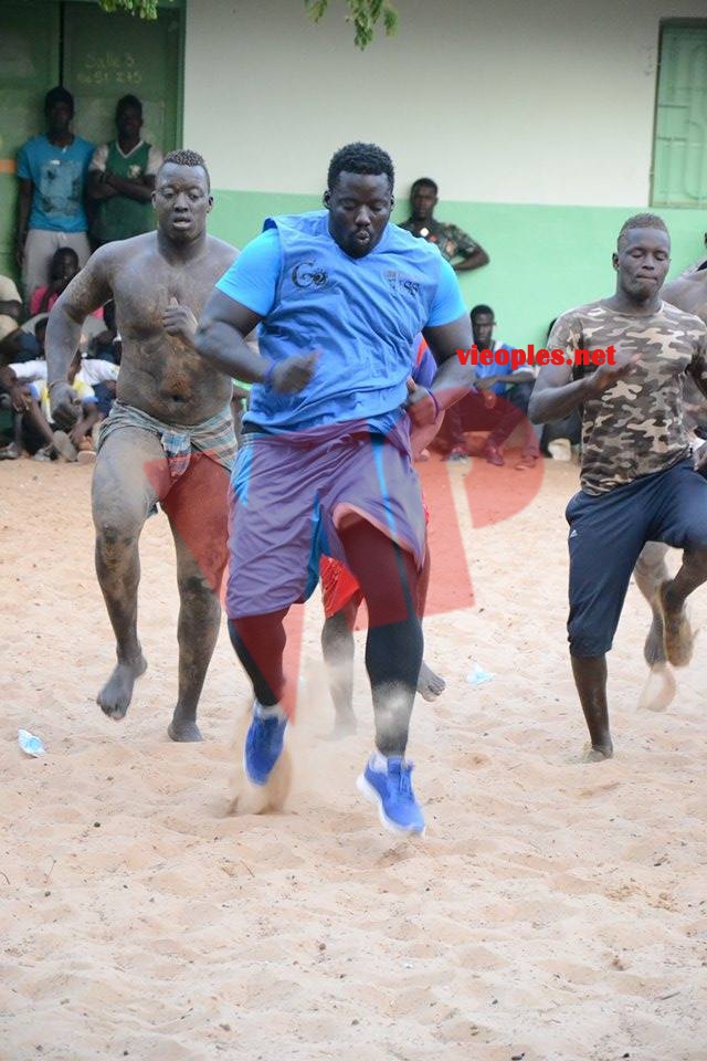 18555049_367615006967902_1598951562_n