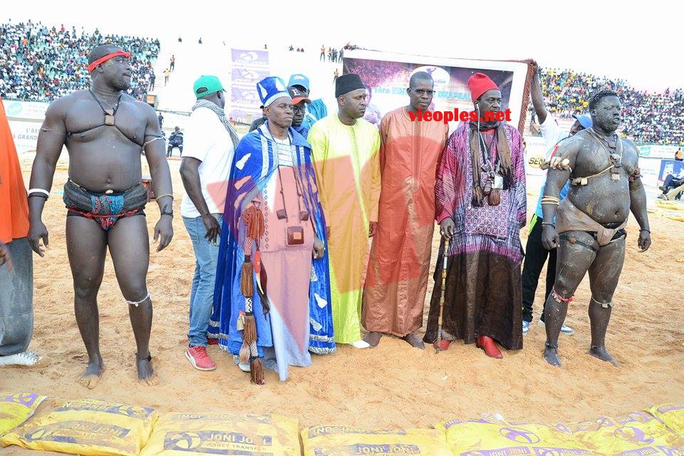 18624814_369229166806486_1529143329_n