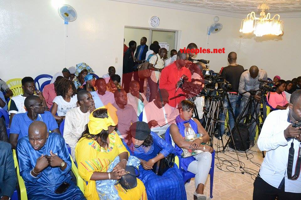 18815943_372780979784638_2107445870_n