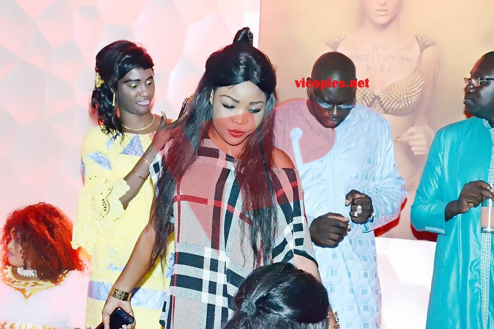 19576330_386422201753849_1338440824_n