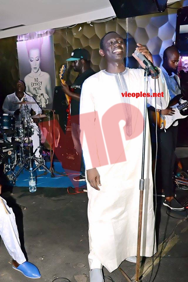 19550848_386422125087190_1591539498_n