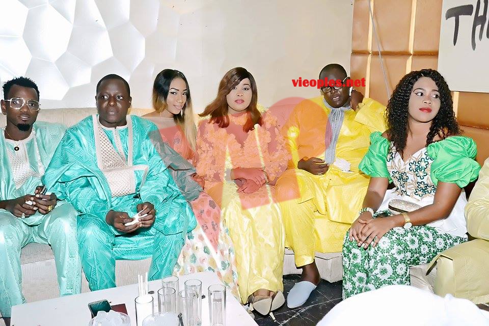 19551123_386422628420473_2119131991_n