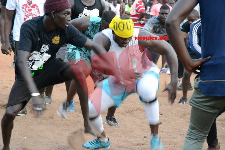 19964800_392695854459817_184799741_n