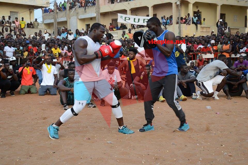 20031105_392697587792977_460364543_n