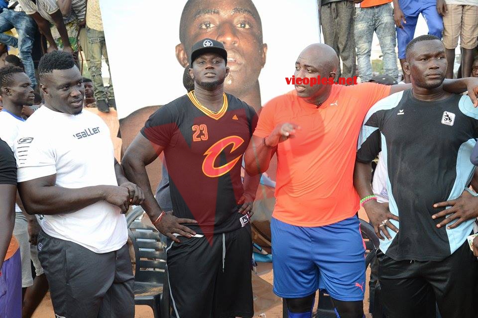 20046106_393152661080803_54637286_n