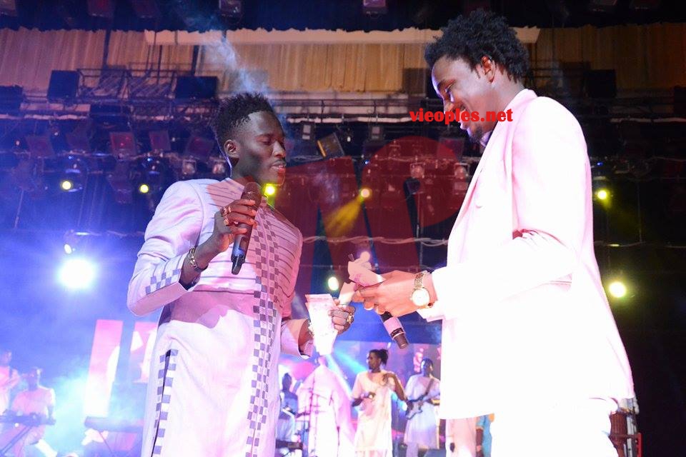 20668428_403959793333423_1398405452_n