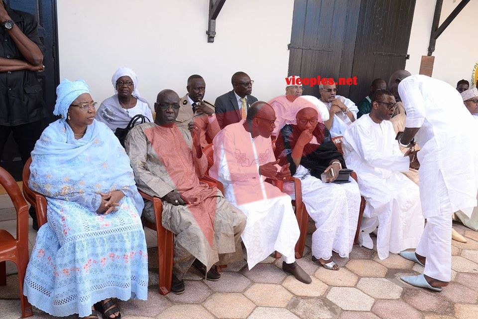 22407618_426733087722760_723284962_n