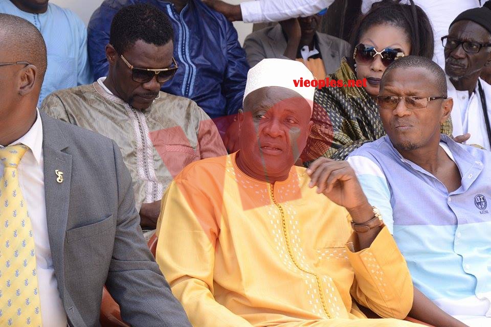 22386186_426732337722835_1611236992_n