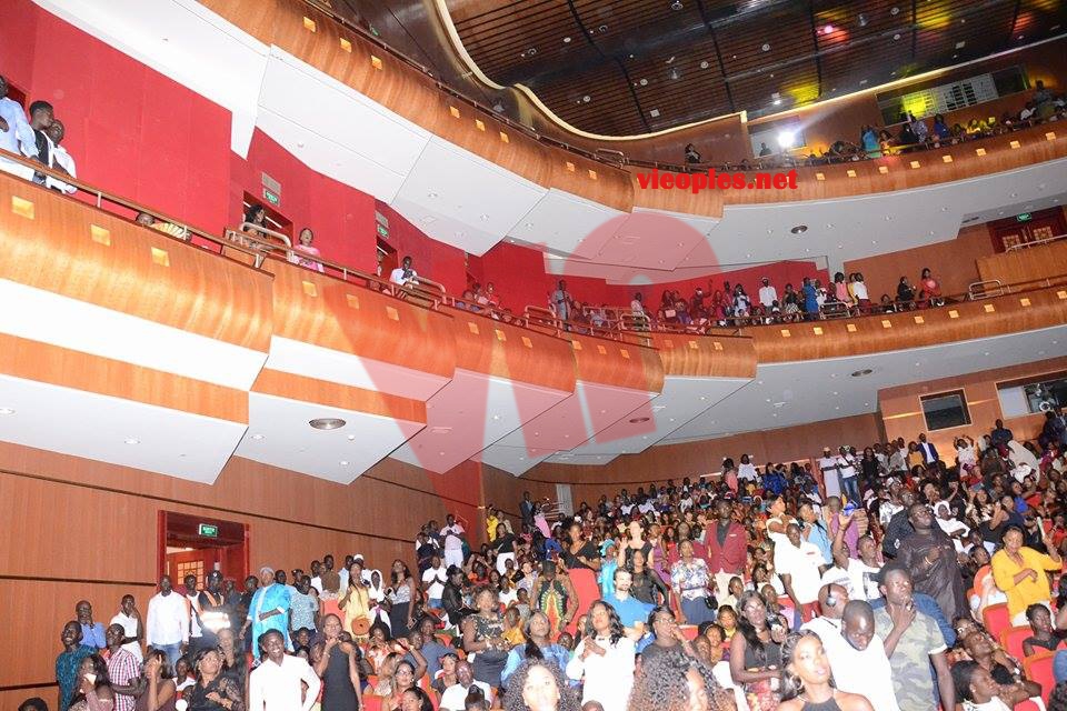 23513566_439000539829348_1805682887_n