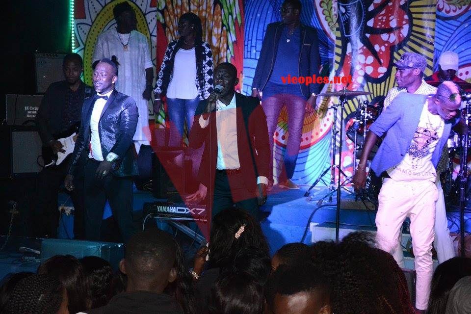 25463896_452504211812314_62934191_n