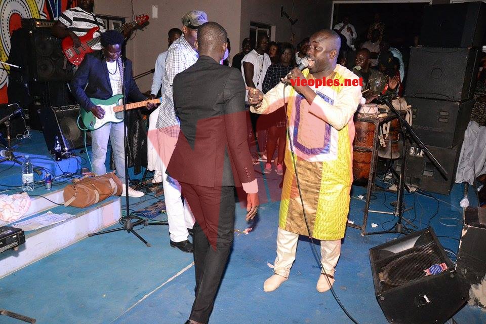 25437465_452503138479088_1040333760_n