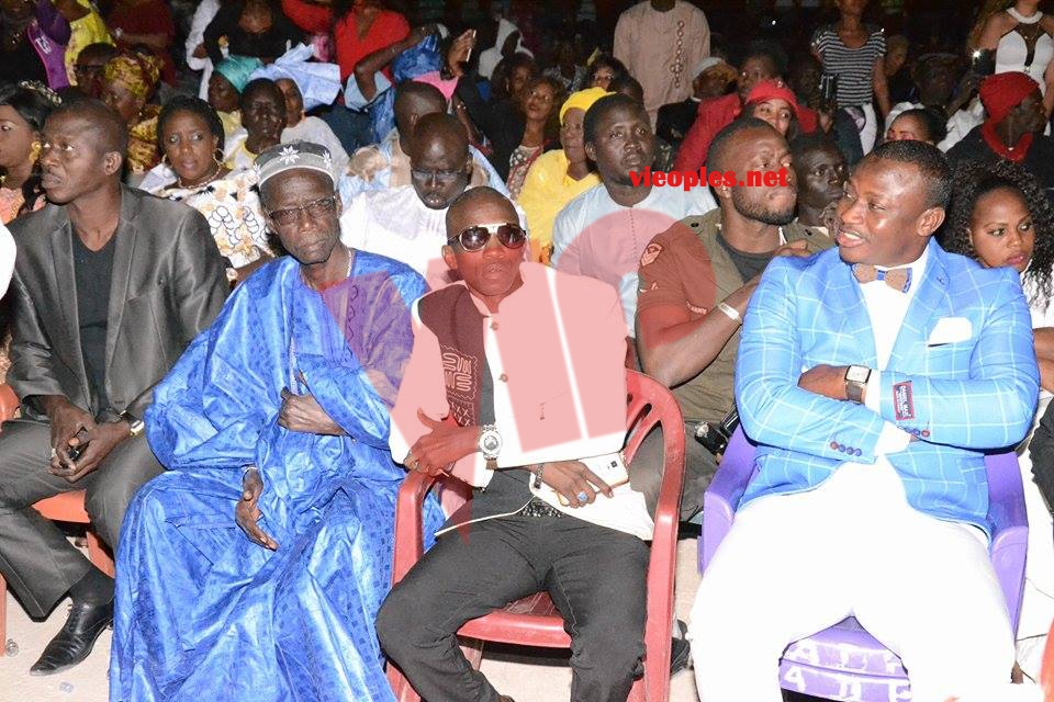 25675374_454695378259864_472983220_n