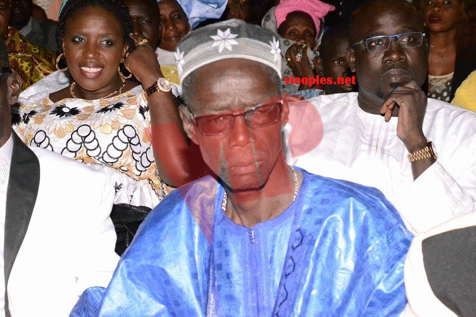 25990616_454694874926581_1749631840_n