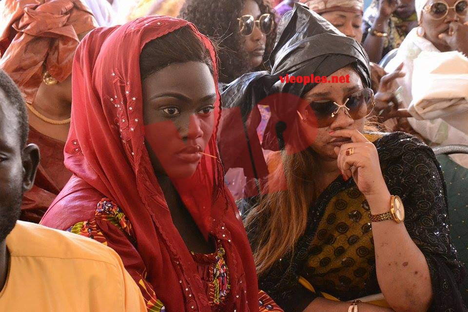 26135284_457223491340386_128850225_n