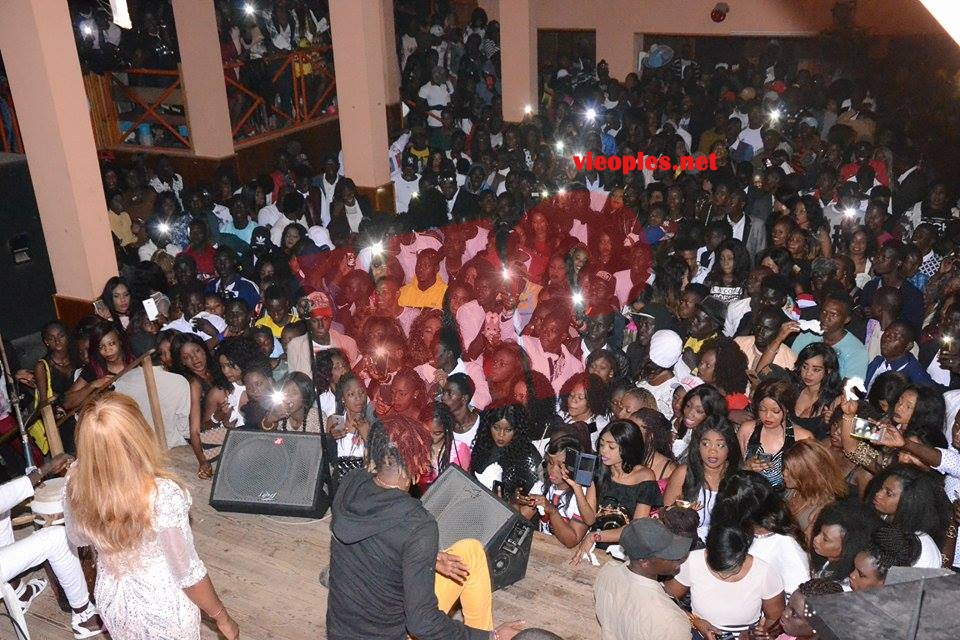 26553509_458592977870104_941197979_n