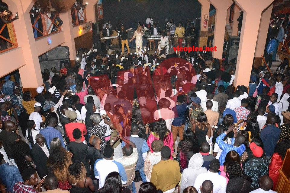 26235483_458593357870066_1403363005_n