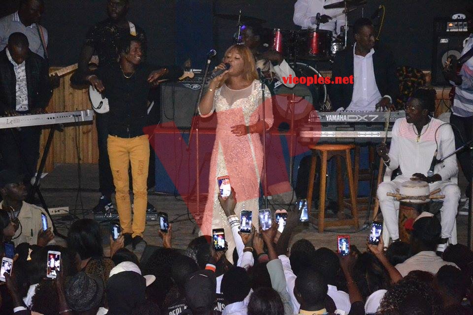 26551260_458593464536722_145795246_n