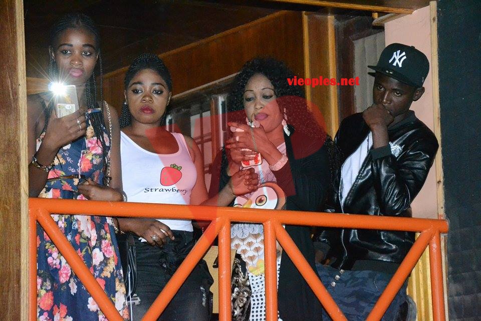 26241098_458592087870193_146555302_n