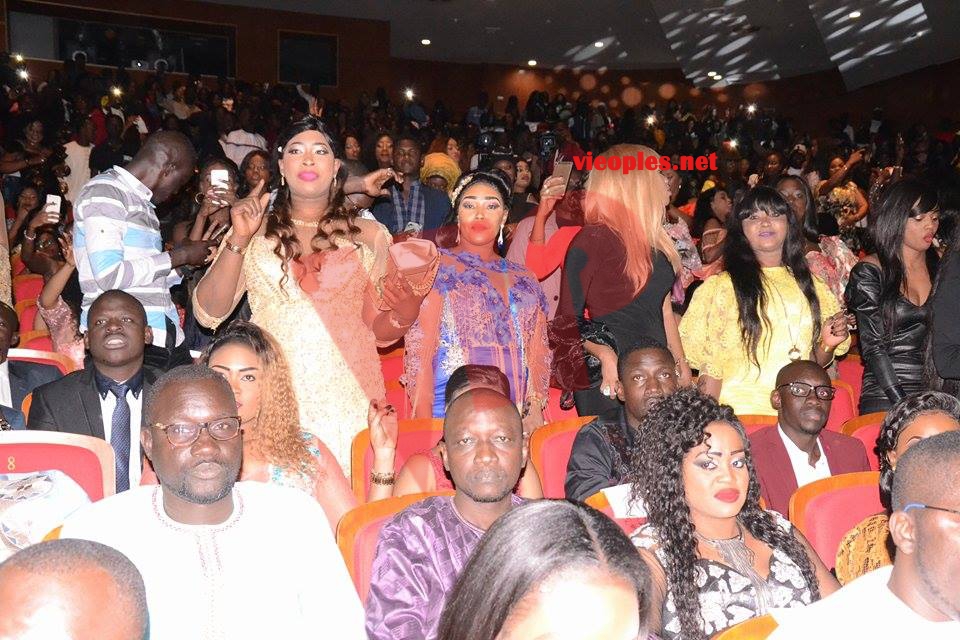 27152975_466427093753359_659914397_n