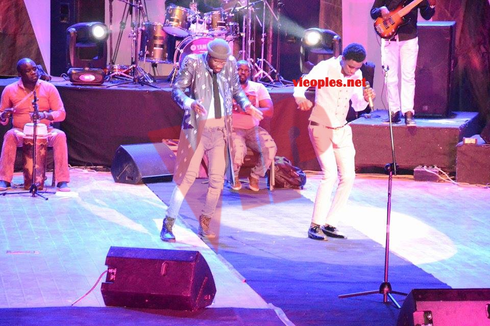 26996627_466423220420413_103517371_n