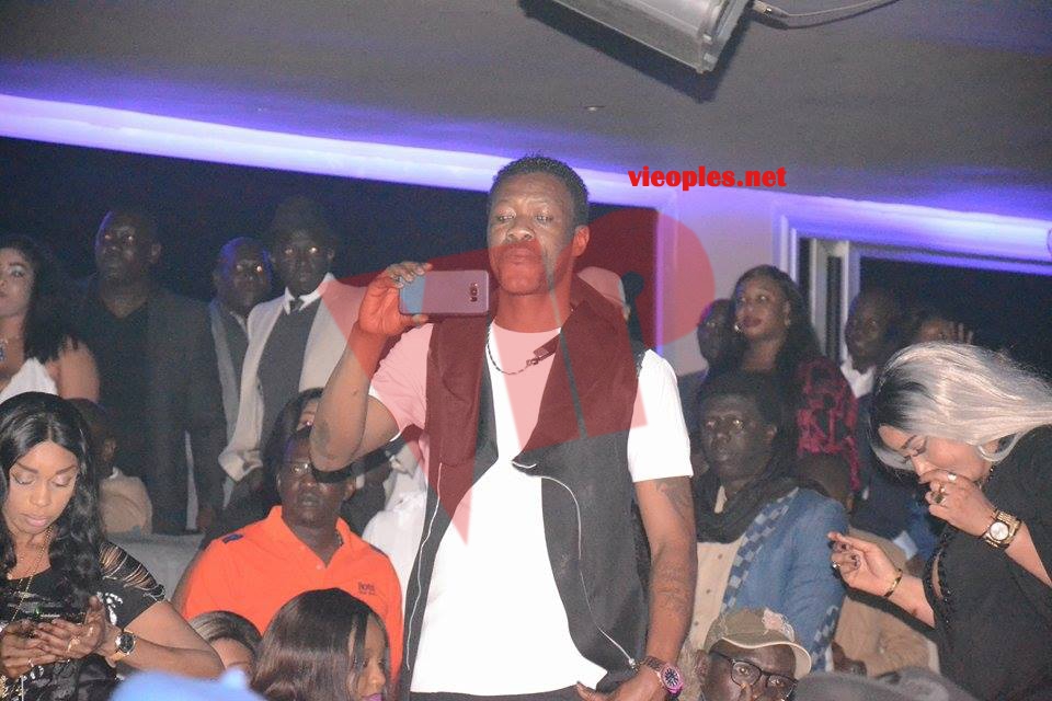 27043279_466421147087287_868575264_n