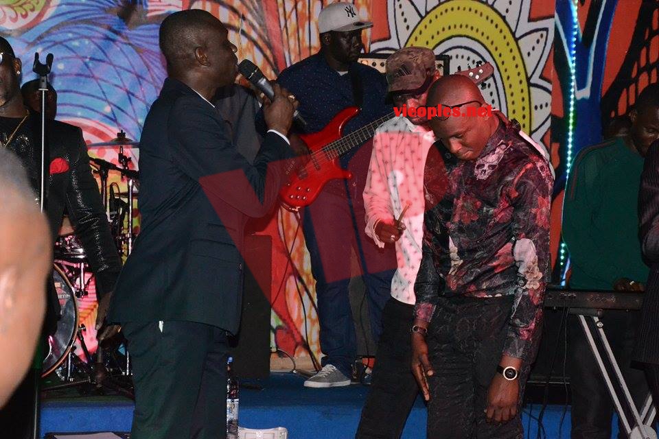 26996517_466418777087524_1836459158_n