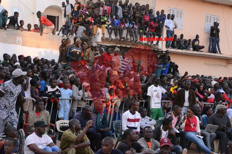 27294930_467903736939028_1403792018_n