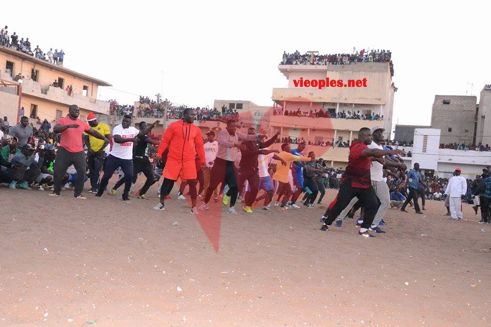 27292643_467901540272581_906689556_n