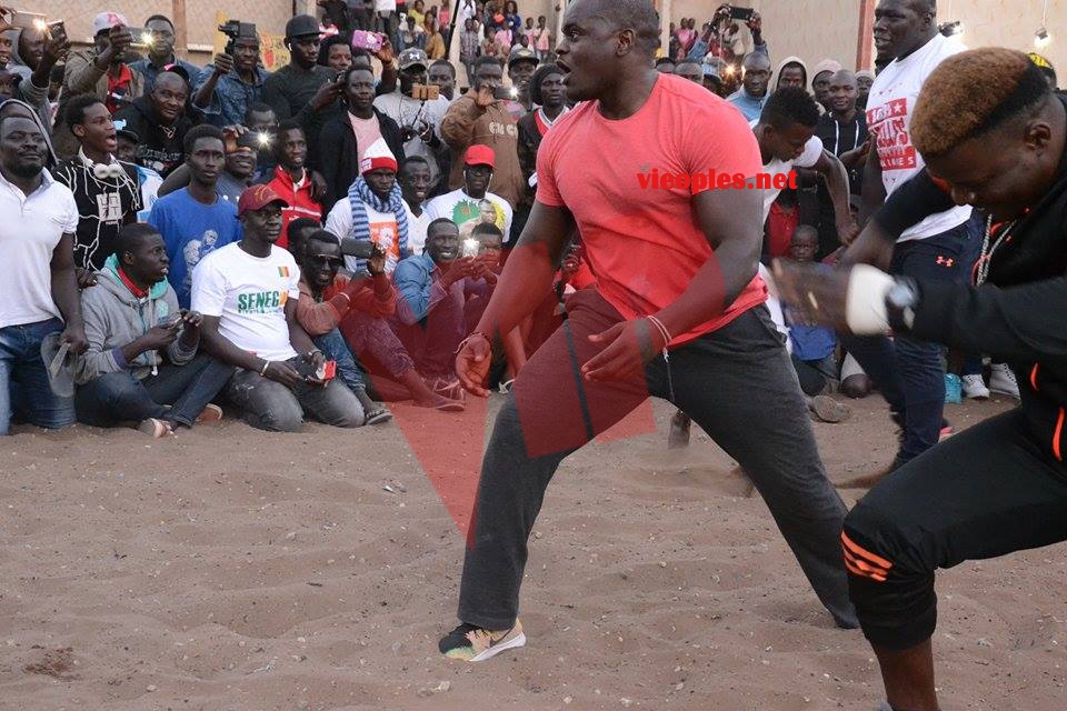 27157033_467900410272694_1131665764_n