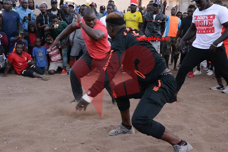 27294641_467900470272688_1325247048_n