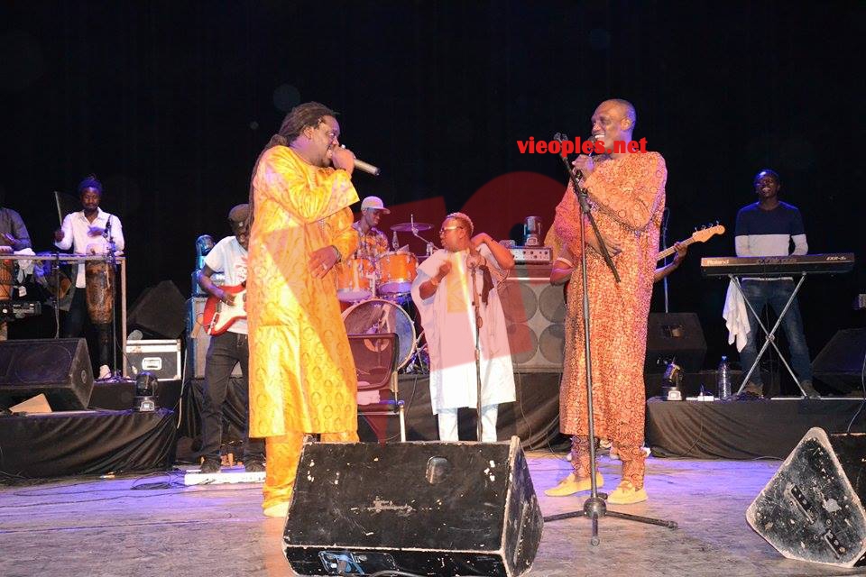 26234261_468900386839363_1863915183_n