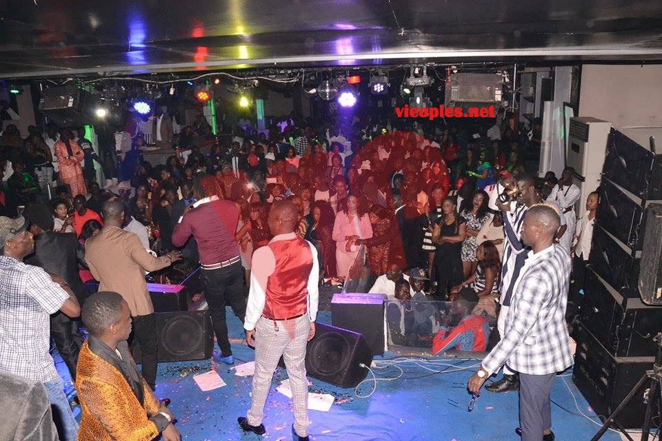 received_472462426483159